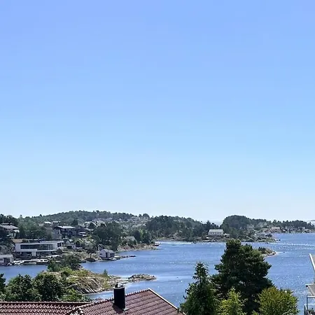 In Beautiful Surroundings Close To The Zoo Kristiansand